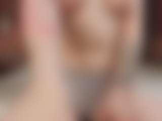 Live cam show with Amira - Control on xDating