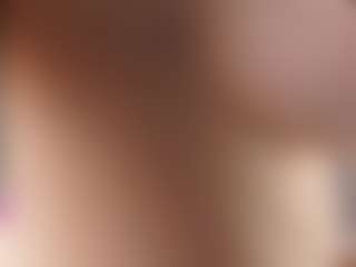 Live cam show with Amira - Athletic on Gym Cam Girls