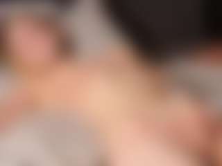 Live cam show with Amira - Solo on Camsoda