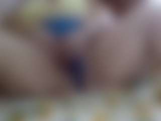 Live cam show with Angiebaby78 - Strip MILF on Camsoda.co