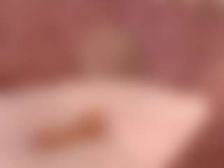 Live cam show with AuroraRenard - Smoking on parknlotfishbdy