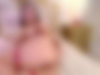 Live cam show with AuroraRenard - Double Penetration on hrnylive.com
