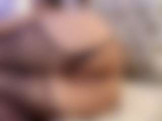 Live cam show with AuroraRenard - Petite on Camsoda