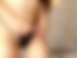 Live cam show with Britanny-Hamilton - Ride Torso on SpunkLive