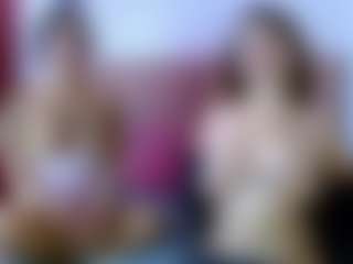 CataAndAmber_2's Live Sex Cam Show