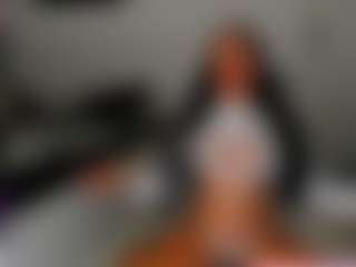 ChloeDolll's Live Sex Cam Show
