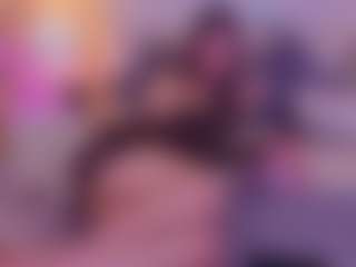 GenesisFara's Live Sex Cam Show