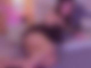 GenesisFara's Live Sex Cam Show