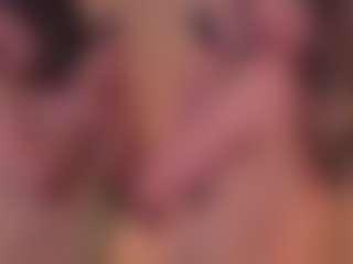 GenesisFara's Live Sex Cam Show