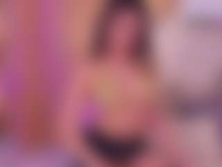 GenesisFara's Live Sex Cam Show