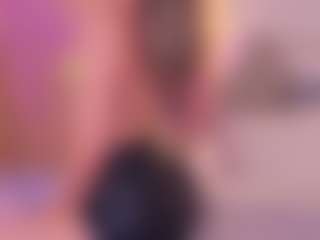 GenesisFara's Live Sex Cam Show