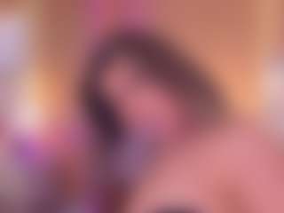 GenesisFara's Live Sex Cam Show