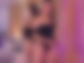 GenesisFara's Live Sex Cam Show