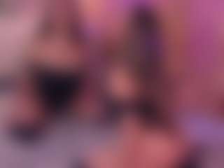 Live cam show with GenesisFara - Tease Teen (18+) on live18s.com