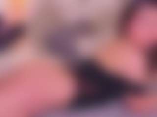 Live cam show with GenesisFara - BBW on Uber Horny