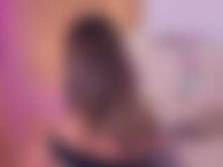 GenesisFara's Live Sex Cam Show