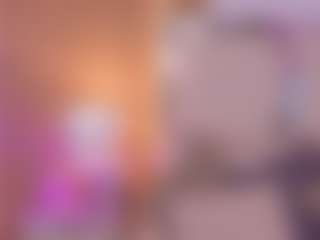 Live cam show with GenesisFara - Brown Eyes on UwU Esports