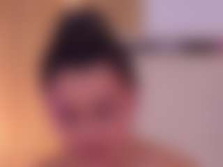 GenesisFara's Live Sex Cam Show