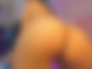 magic-kira-foxxx's Live Sex Cam Show