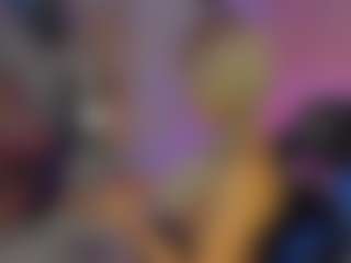 Live cam show with magic-kira-foxxx - Ride Torso on sexylivex.com