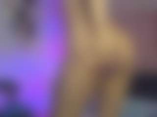 magic-kira-foxxx's Live Sex Cam Show
