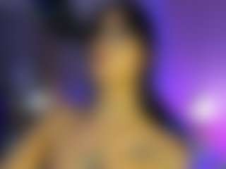 Live cam show with magic-kira-foxxx - Bi on Camsoda