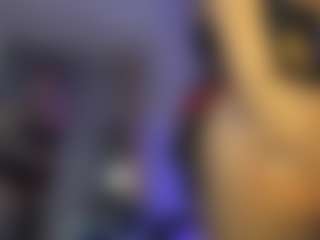 magic-kira-foxxx's Live Sex Cam Show