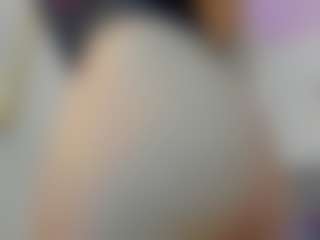 mia-hills's Live Sex Cam Show