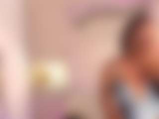 Live cam show with NaomiParks - Fingering on Stripli.com