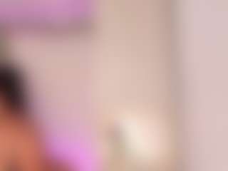 Live cam show with NaomiParks - Mature on SxyPornLive