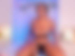 Live cam show with NaomiParks - Public Mature on xxxlivecams.org