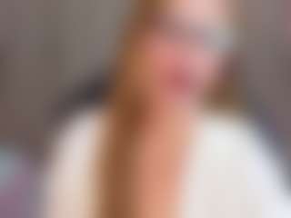 Show live cam dengan ParisMature - Foot Fetish di Camsoda