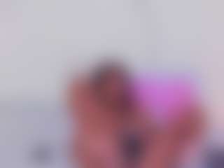 Live cam show with TaraMiller - Pornstar Skinny on Camsoda