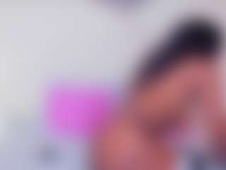 Live cam show with TaraMiller - Brown Eyes on alttransgirls