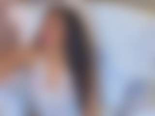 Spettacolo in cam dal vivo con TaraMiller - Striptease Latina su Camsoda | colombia