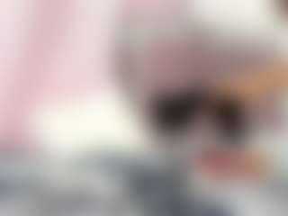 Live cam show with EmeraldBlonde - New White on EXY | colombia