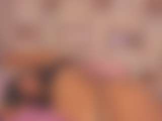 Live cam show with LauraValvet - Dirty on SxyPornLive