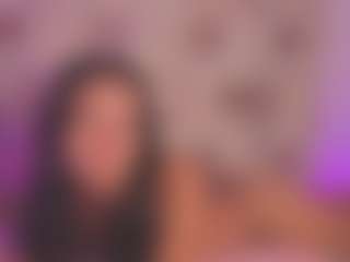 Live cam show with LauraValvet - Young Adult on Camsoda