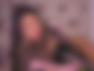 LauraValvet's Live Sex Cam Show