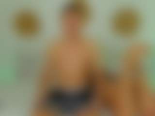 Live cam show with ThreeTemptations - Drinking on Camsoda