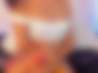 ThreeTemptations's Live Sex Cam Show