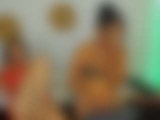 Live cam show with ThreeTemptations - Average on Camsoda