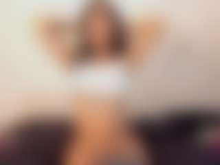 ThreeTemptations's Live Sex Cam Show