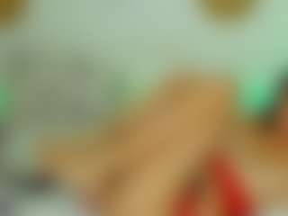 Live cam show with ThreeTemptations - Colombia on Camsoda