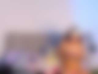 Live cam show with venusNoirr - New Shaved Pussy on sexylive.show