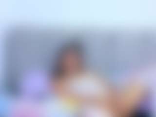 Live cam show with venusNoirr - New Petite on SpunkLive