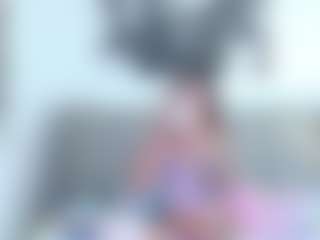 Live cam show with venusNoirr - Brown Hair on Camming Site
