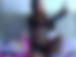 venusNoirr's Live Sex Cam Show