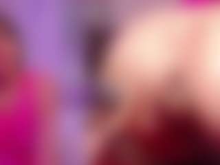 Live cam show with AmelieRoux - Lovense on CamwithHer