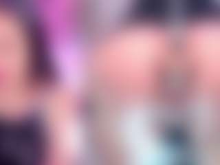 Live cam show with AmelieRoux - Freak on xDating